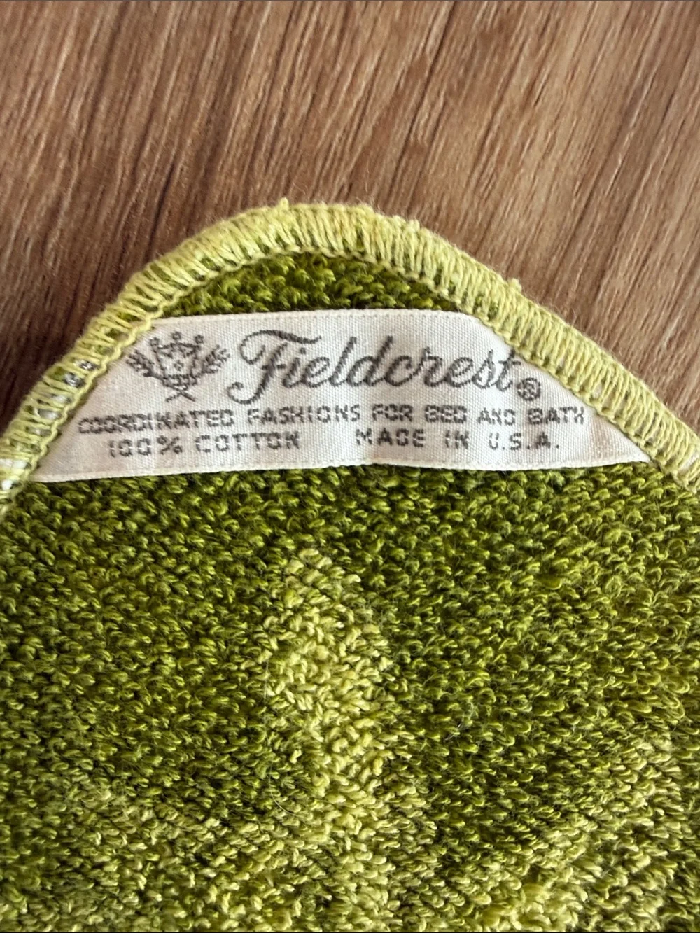 Vintage Fieldcrest Avocado/Olive Green Floral Bath Towel Set - 2 sets. NWOT